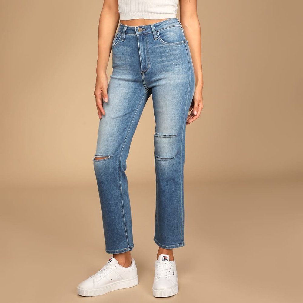 Lulus Chill Take Medium Wash High-Rise Distressed Straight Leg Jeans - Size 26